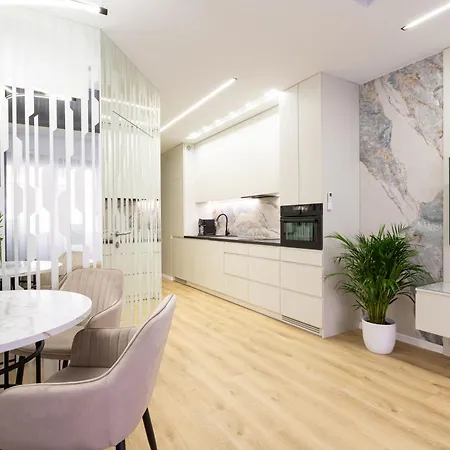 Native Wita Stwosza 20i4 Apartman